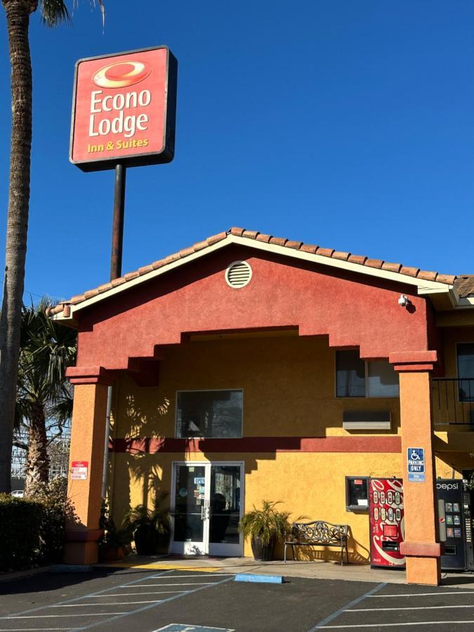 Econo Lodge Inn & Suites Lodi - Wine Country Area Eksteriør bilde