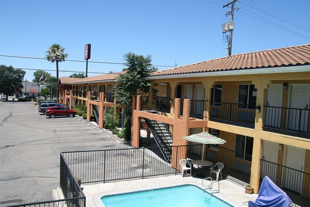 Econo Lodge Inn & Suites Lodi - Wine Country Area Eksteriør bilde