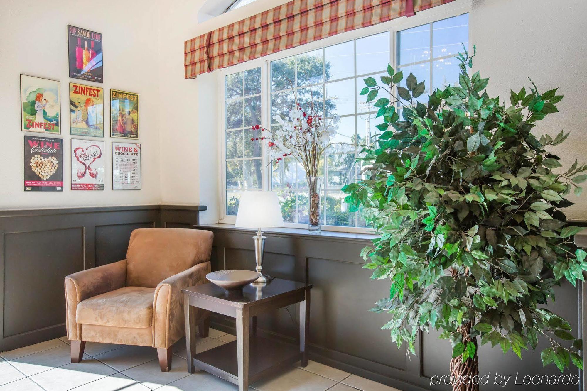 Econo Lodge Inn & Suites Lodi - Wine Country Area Eksteriør bilde