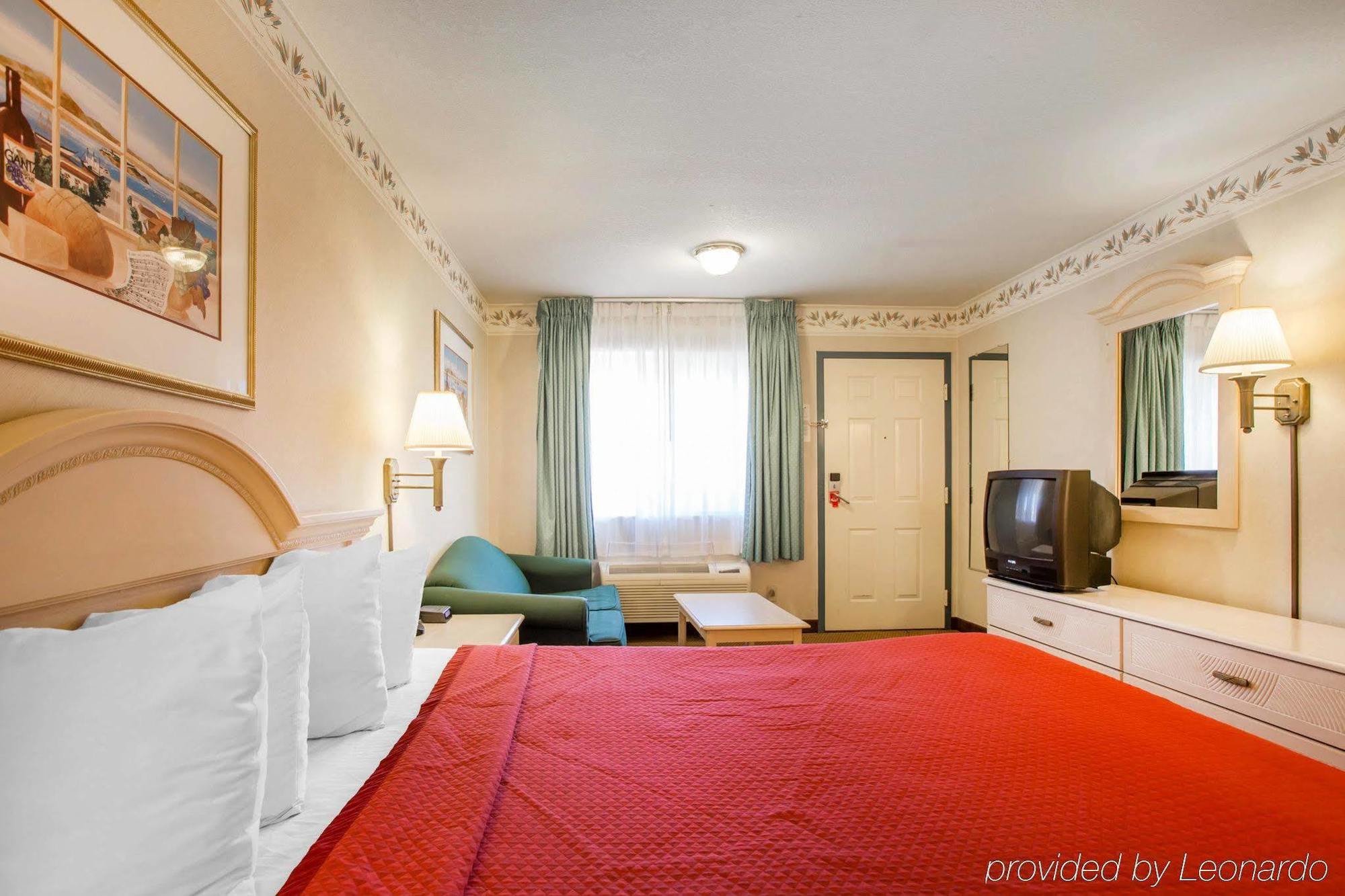 Econo Lodge Inn & Suites Lodi - Wine Country Area Eksteriør bilde